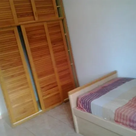 בית הארחה Palmeras Del Sur אדחה